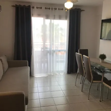 Aparthotel Compostela Beach